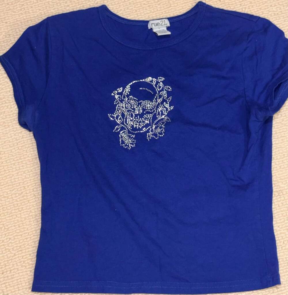 rue21 Blue Rhinestone Skull Graphic T-Shirt Size L